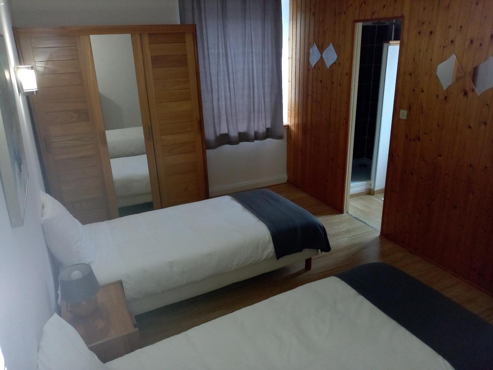 Le Valtrivin Hotel ลาปูตรัว ภายนอก รูปภาพ